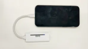 スマートフォンに接続して使用